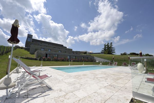 Ca' del Lupo (Montelupo Albese)